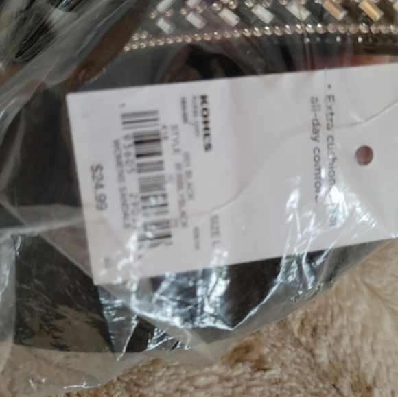 NWT Sandals - Picture 5 of 6